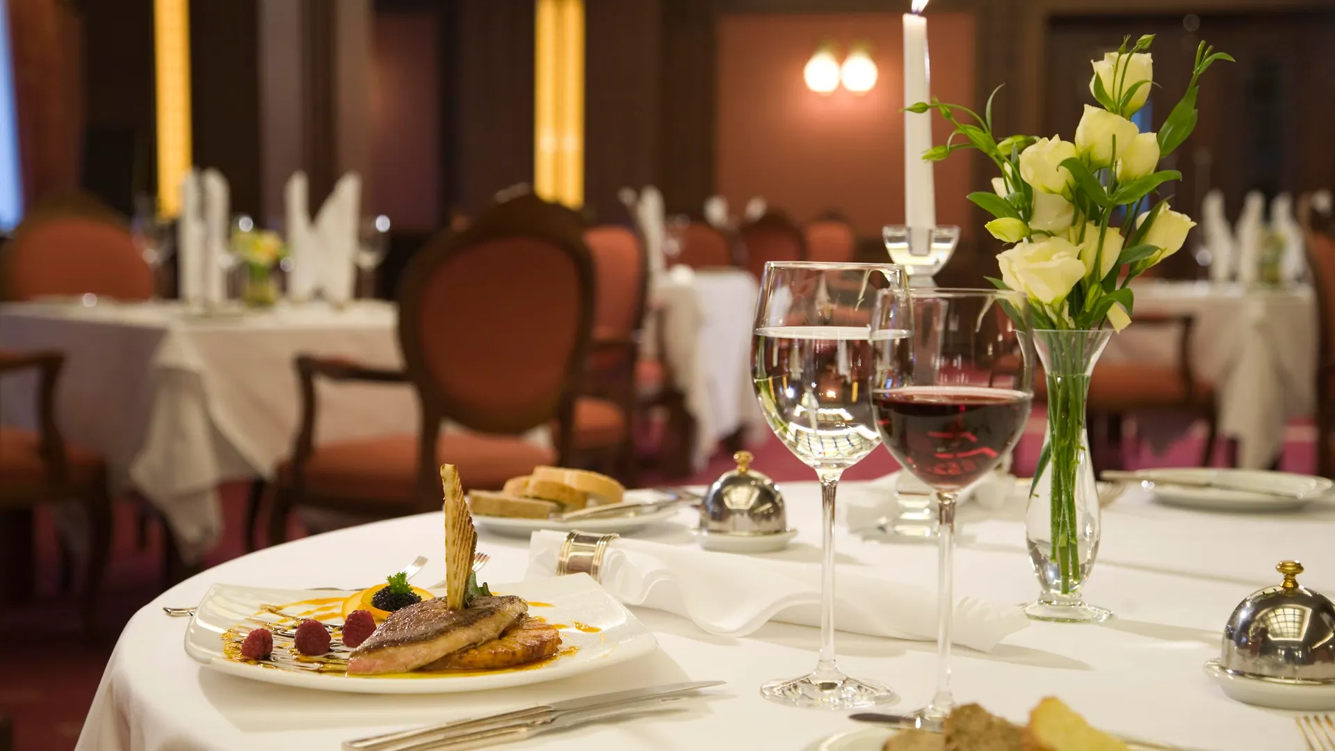 Grand Hotel Szófia 5*,